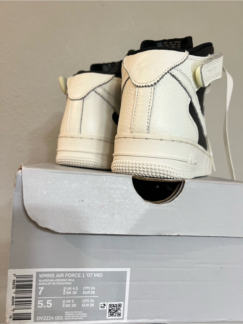 Nike  Air Force 1 Mid - Picture 4 of 4